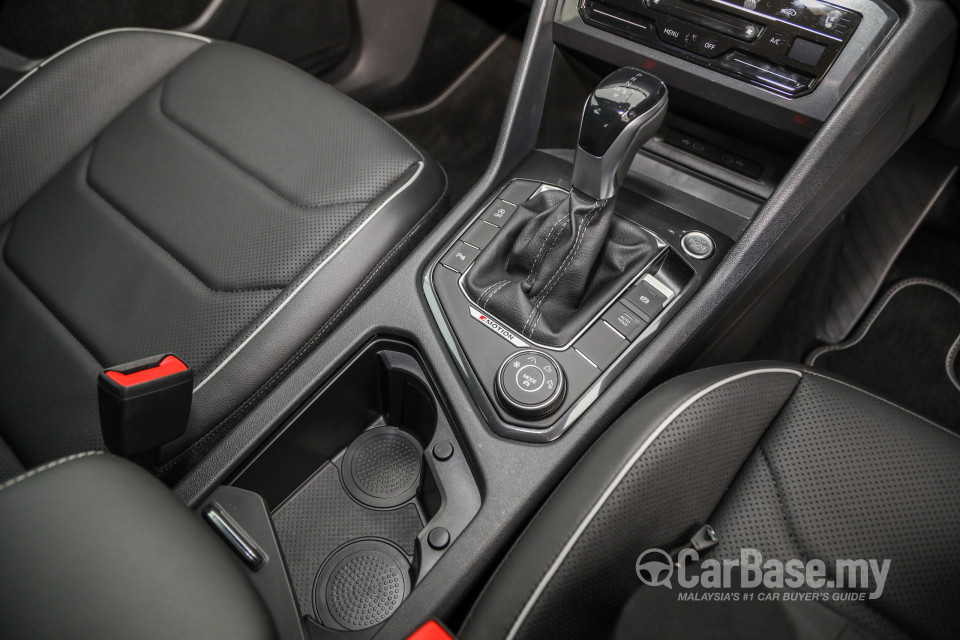 Volkswagen Tiguan Allspace Mk2 Facelift (2022) Interior