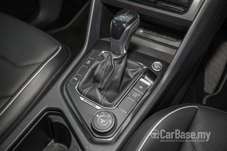 Volkswagen Tiguan Allspace Mk2 Facelift (2022) Interior
