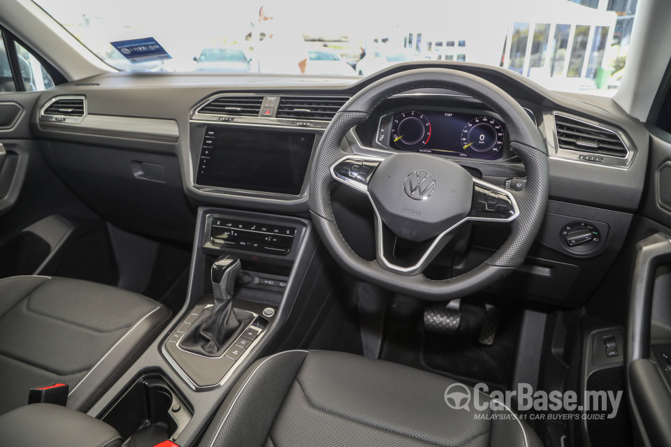 Volkswagen Tiguan Allspace Mk2 Facelift (2022) Interior