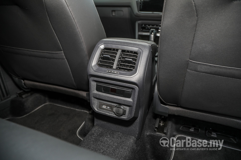Volkswagen Tiguan Allspace Mk2 Facelift (2022) Interior