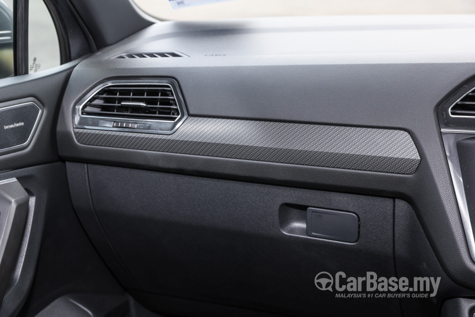 Volkswagen Tiguan Allspace Mk2 Facelift (2022) Interior