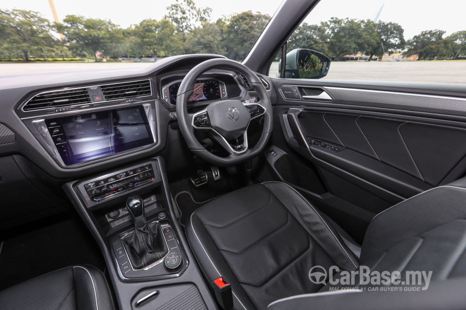 Volkswagen Tiguan Allspace Mk2 Facelift (2022) Interior