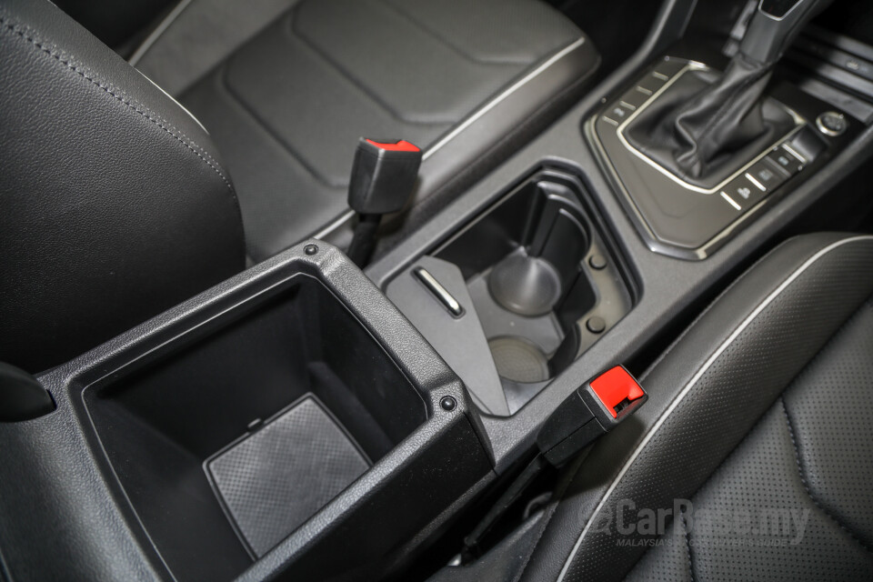 Volkswagen Tiguan Allspace Mk2 Facelift (2022) Interior