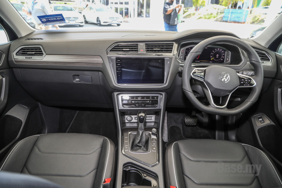 Volkswagen Tiguan Allspace Mk2 Facelift (2022) Interior