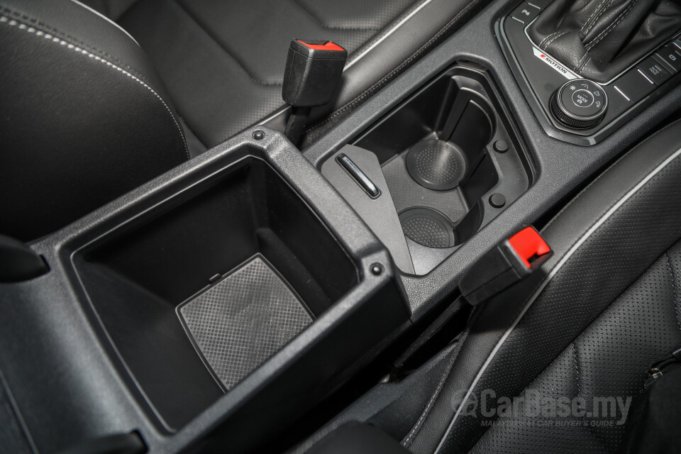 Volkswagen Tiguan Allspace Mk2 Facelift (2022) Interior