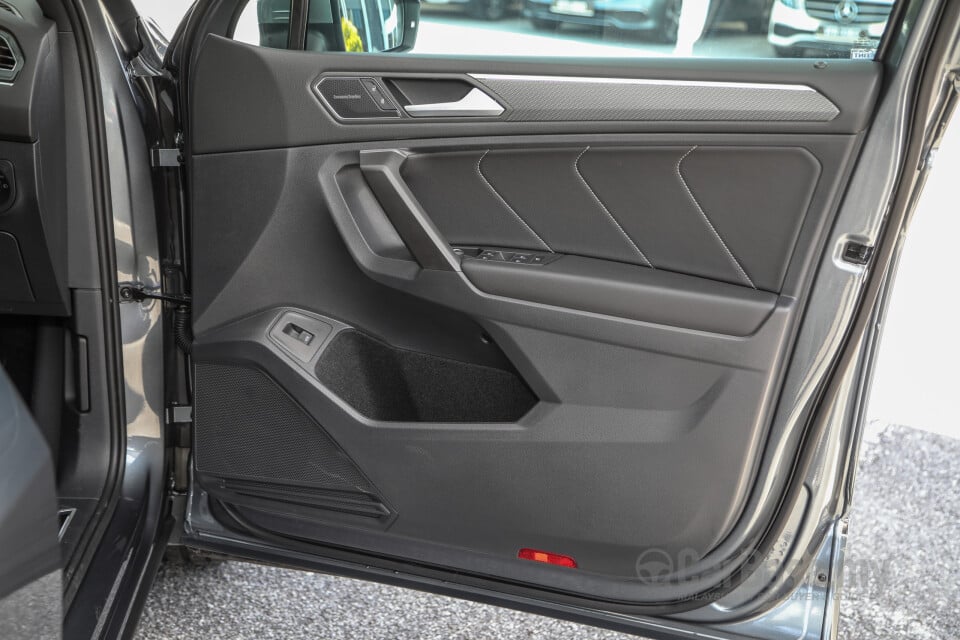 Volkswagen Tiguan Allspace Mk2 Facelift (2022) Interior