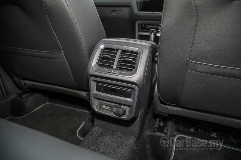 Volkswagen Tiguan Allspace Mk2 Facelift (2022) Interior