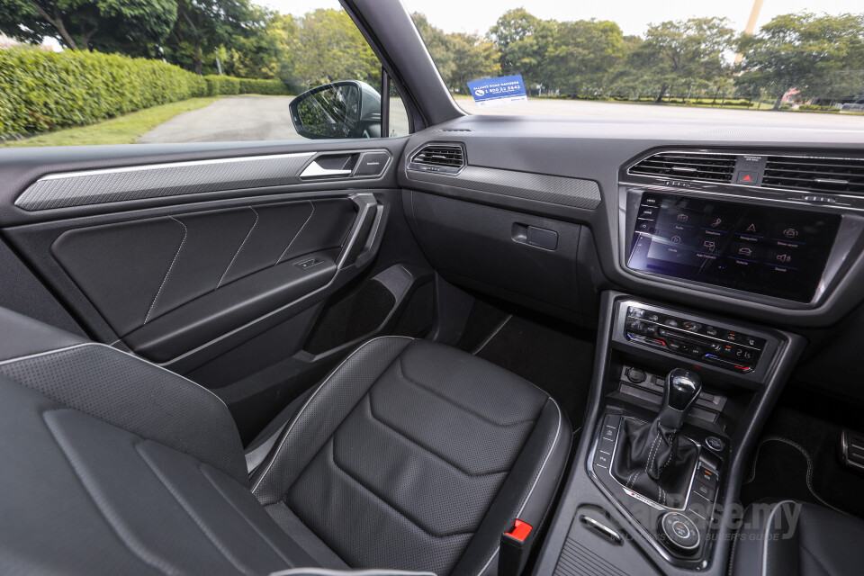 Volkswagen Tiguan Allspace Mk2 Facelift (2022) Interior