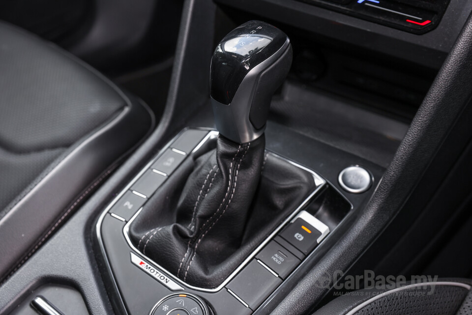 Volkswagen Tiguan Allspace Mk2 Facelift (2022) Interior
