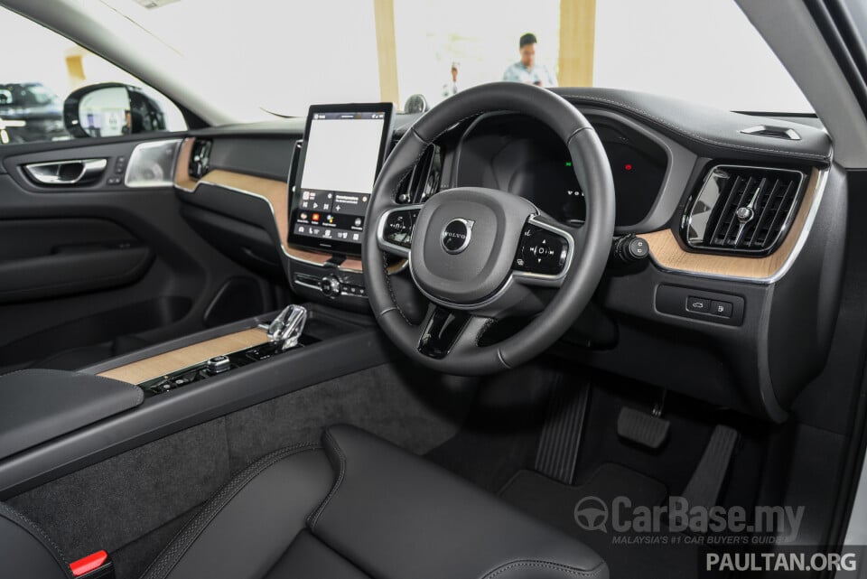 Volvo XC60 Mk2 Facelift 2 (2025) Interior