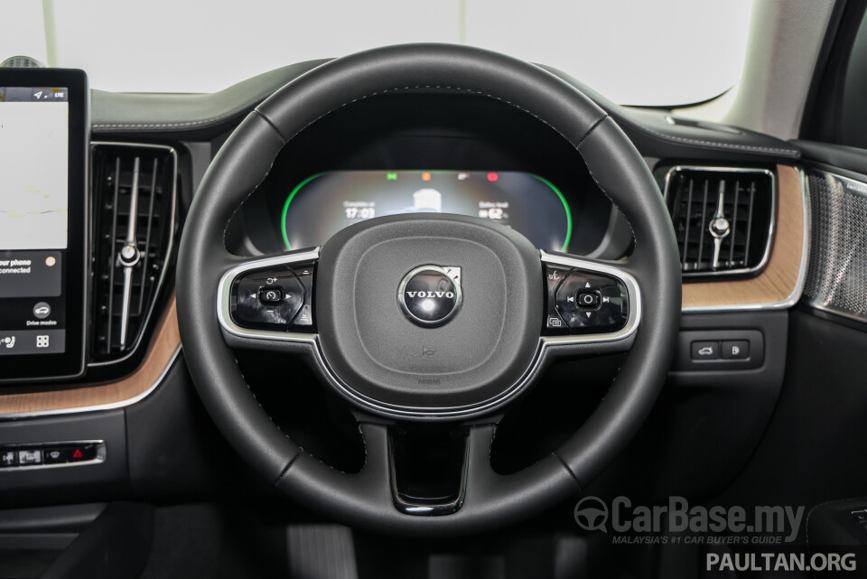 Volvo XC60 Mk2 Facelift 2 (2025) Interior