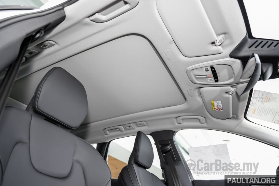 Volvo XC60 Mk2 Facelift 2 (2025) Interior