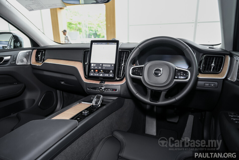 Volvo XC60 Mk2 Facelift 2 (2025) Interior