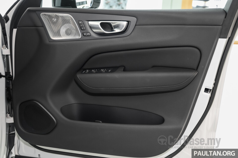Volvo XC60 Mk2 Facelift 2 (2025) Interior