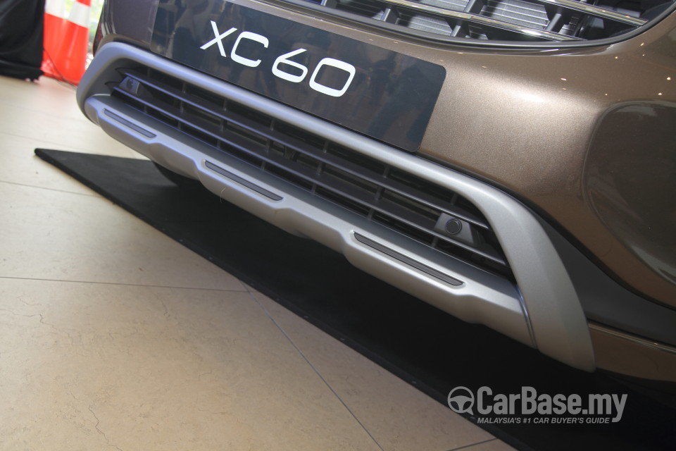 Volvo XC60 Mk1 Facelift (2014) Exterior