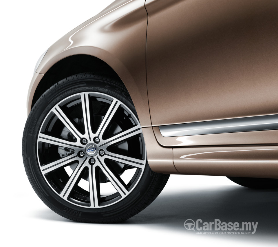 Volvo XC60 Mk1 Facelift (2014) Exterior