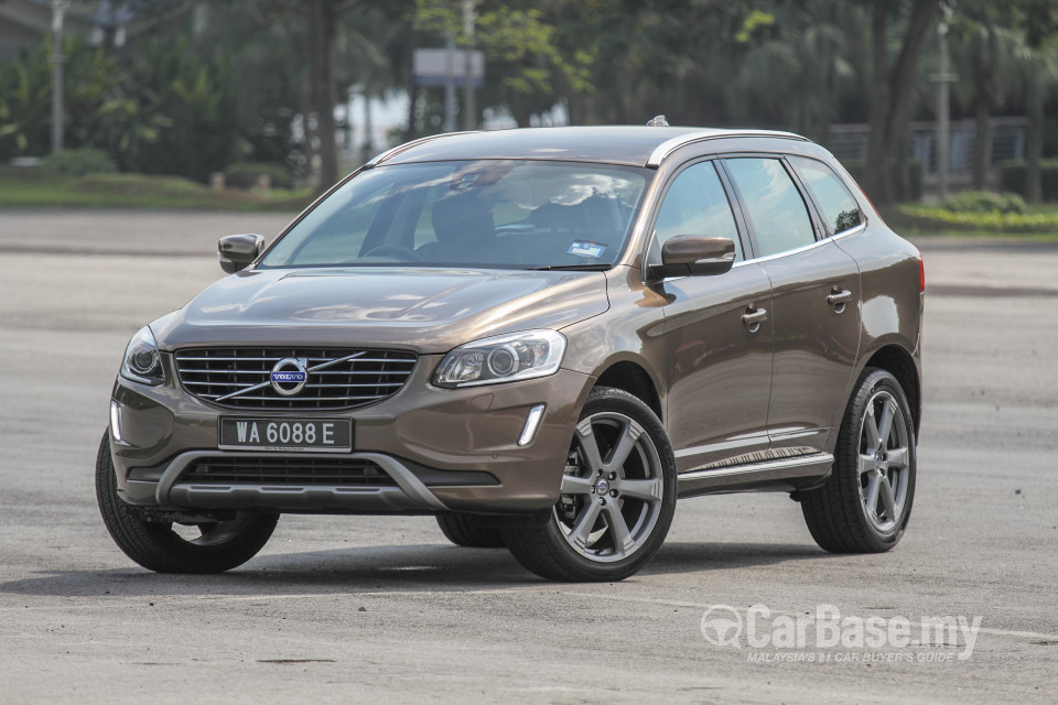 Volvo XC60 Mk1 Facelift (2014) Exterior