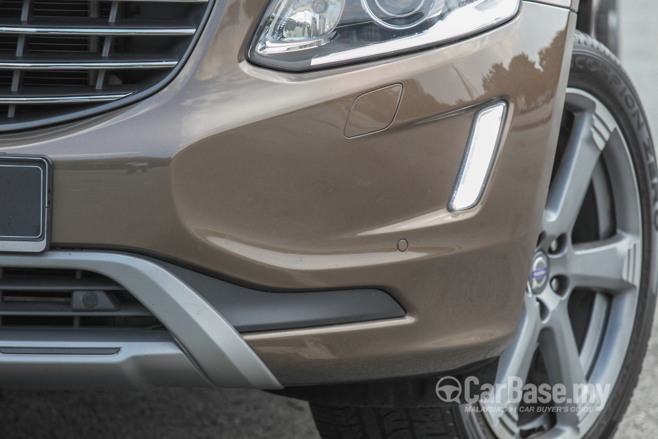 Volvo XC60 Mk1 Facelift (2014) Exterior