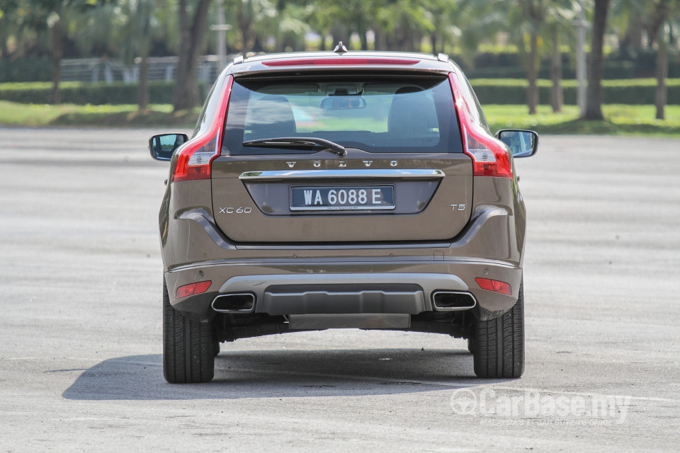 Volvo XC60 Mk1 Facelift (2014) Exterior