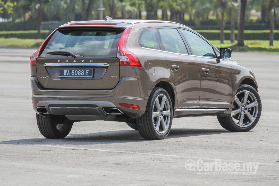 Volvo XC60 Mk1 Facelift (2014) Exterior