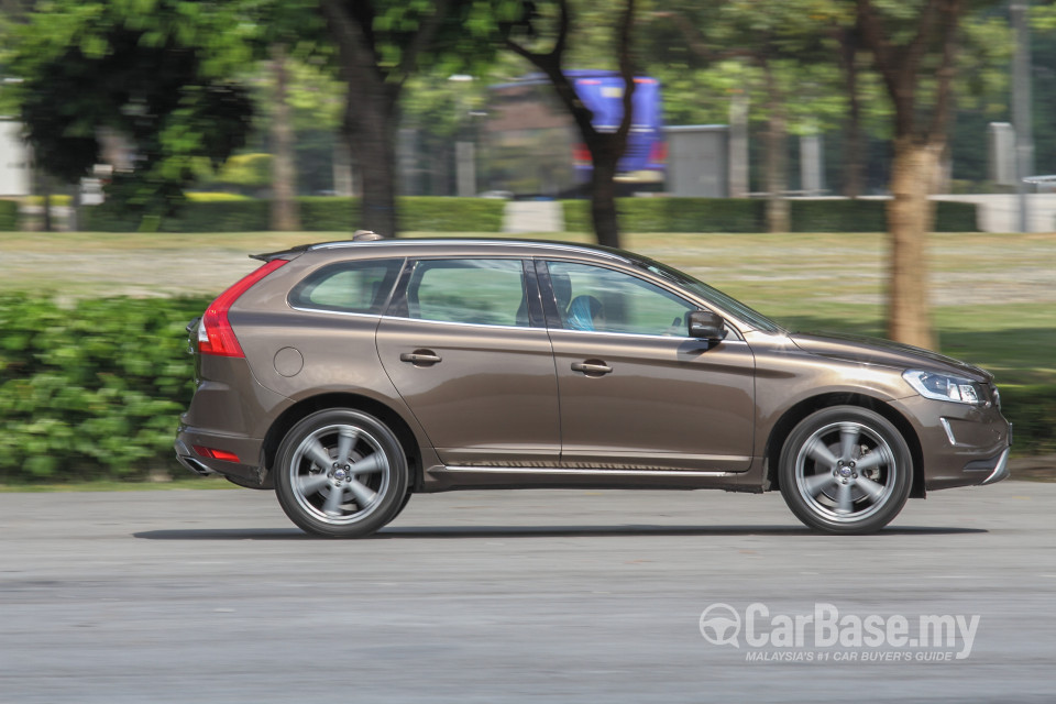 Volvo XC60 Mk1 Facelift (2014) Exterior