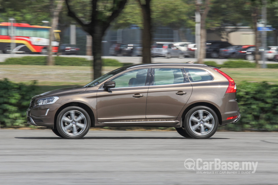 Volvo XC60 Mk1 Facelift (2014) Exterior