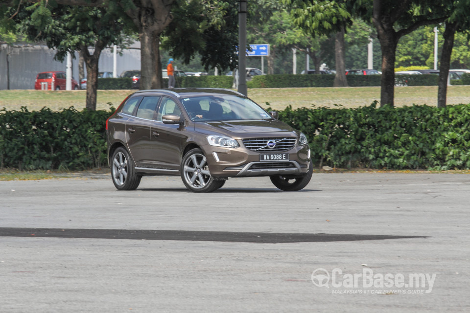 Volvo XC60 Mk1 Facelift (2014) Exterior