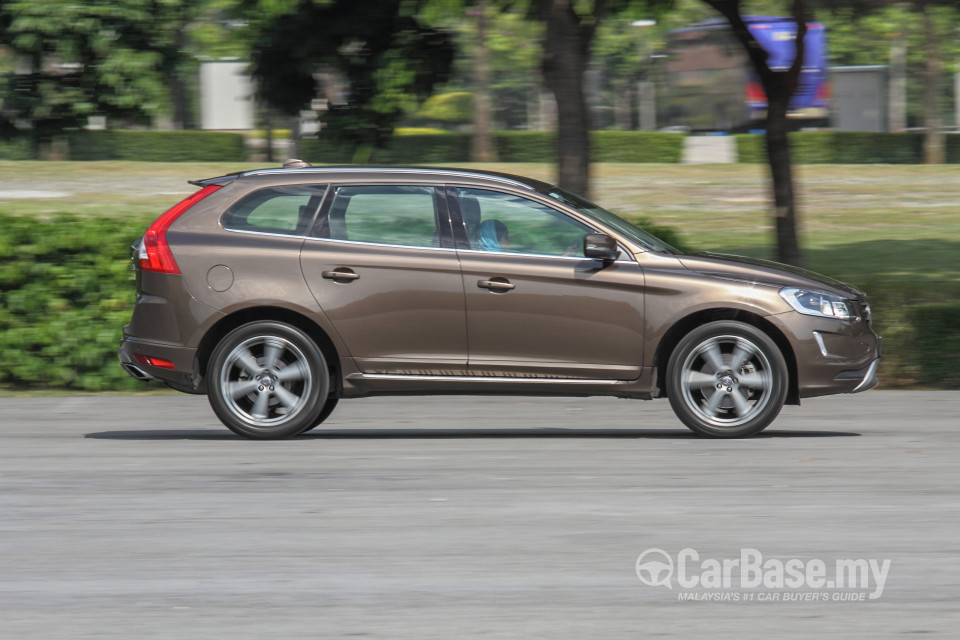 Volvo XC60 Mk1 Facelift (2014) Exterior