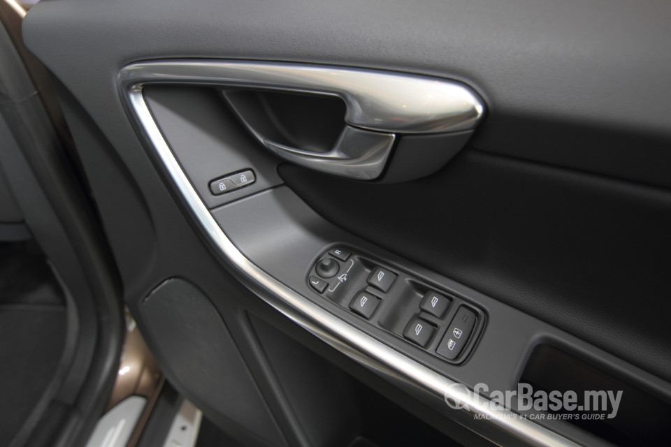 Volvo XC60 Mk1 Facelift (2014) Interior