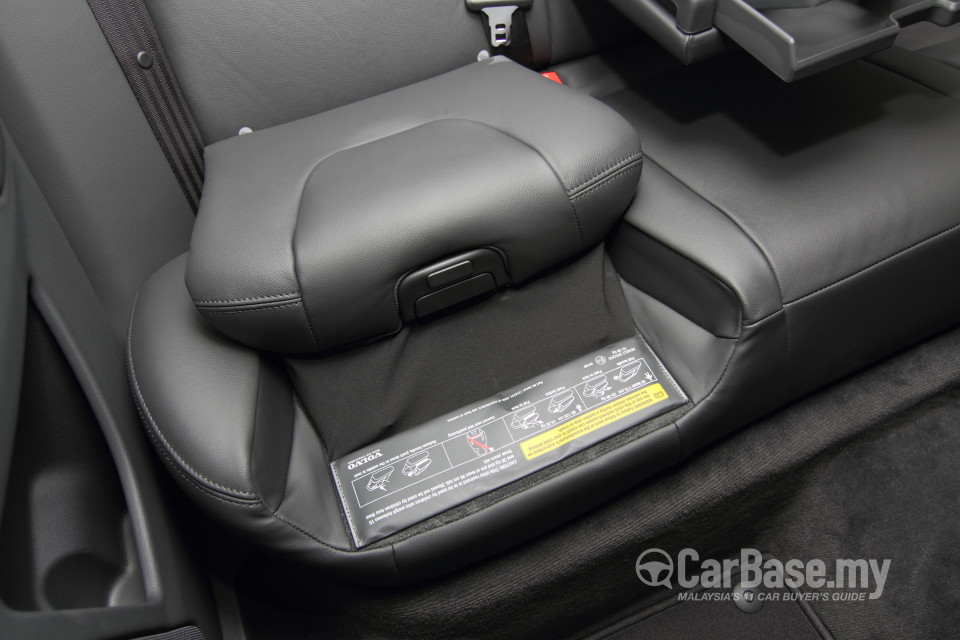 Volvo XC60 Mk1 Facelift (2014) Interior