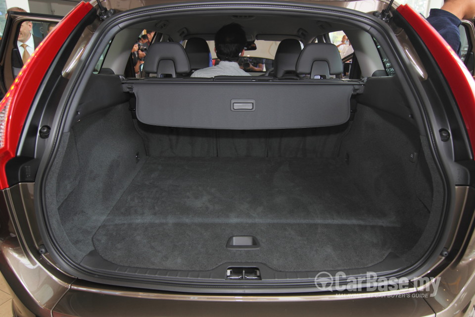 Volvo XC60 Mk1 Facelift (2014) Interior