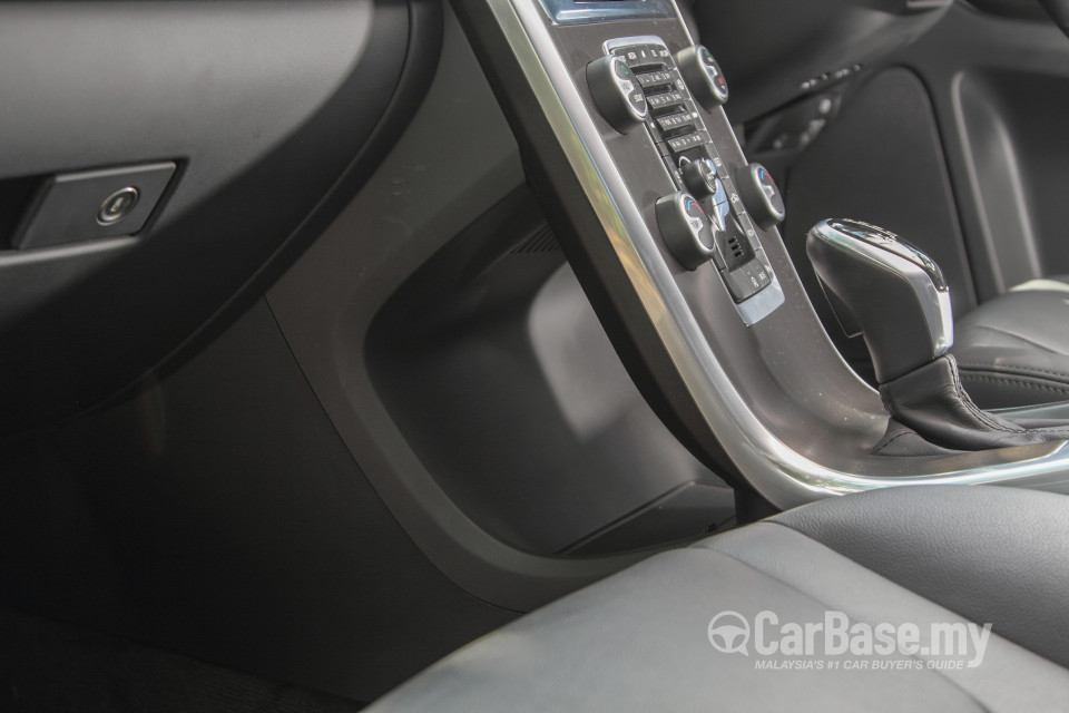 Volvo XC60 Mk1 Facelift (2014) Interior