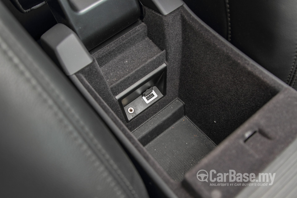 Volvo XC60 Mk1 Facelift (2014) Interior