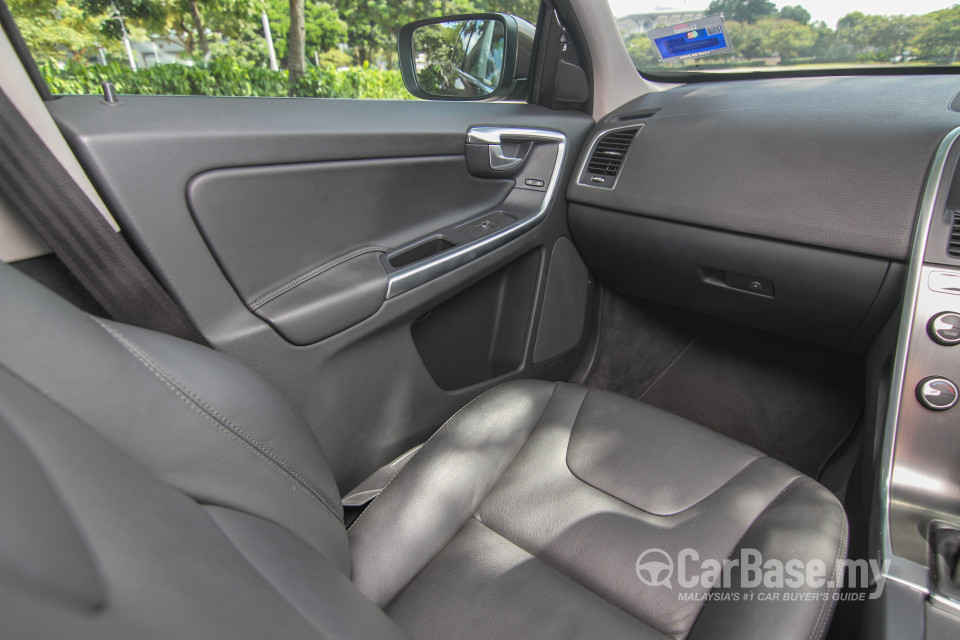 Volvo XC60 Mk1 Facelift (2014) Interior