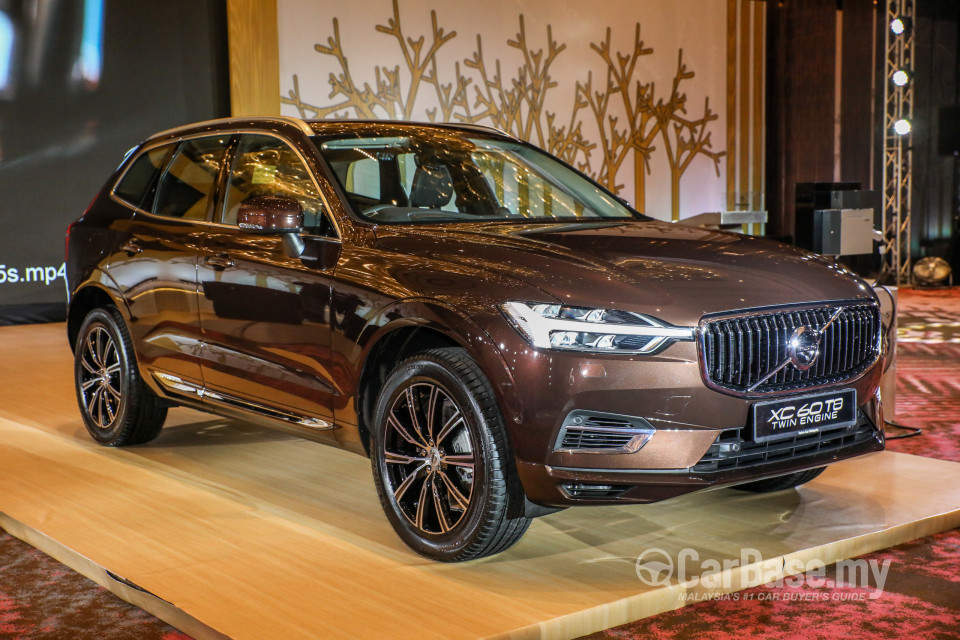 Volvo XC60 Mk2 (2018) Exterior