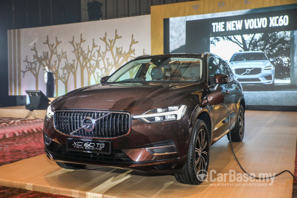 Volvo XC60 Mk2 (2018) Exterior