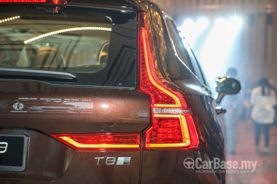 Volvo XC60 Mk2 (2018) Exterior