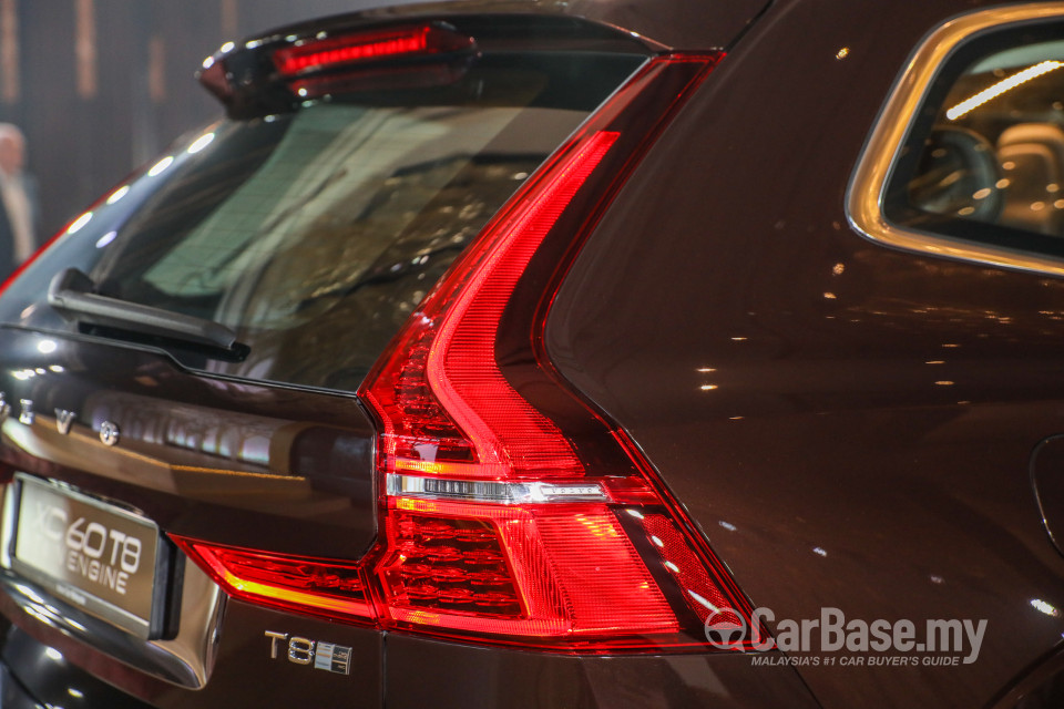 Volvo XC60 Mk2 (2018) Exterior