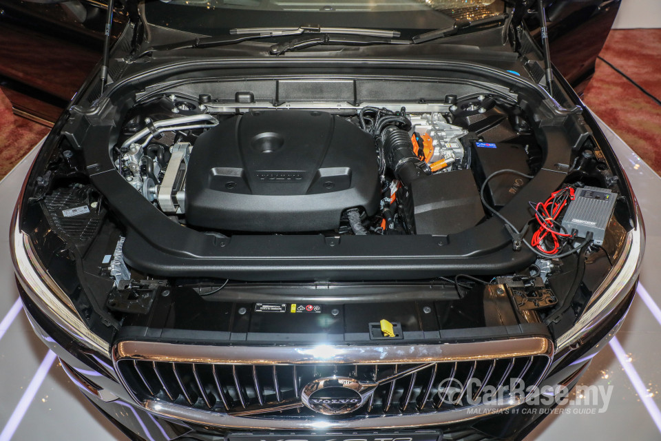 Volvo XC60 Mk2 (2018) Exterior