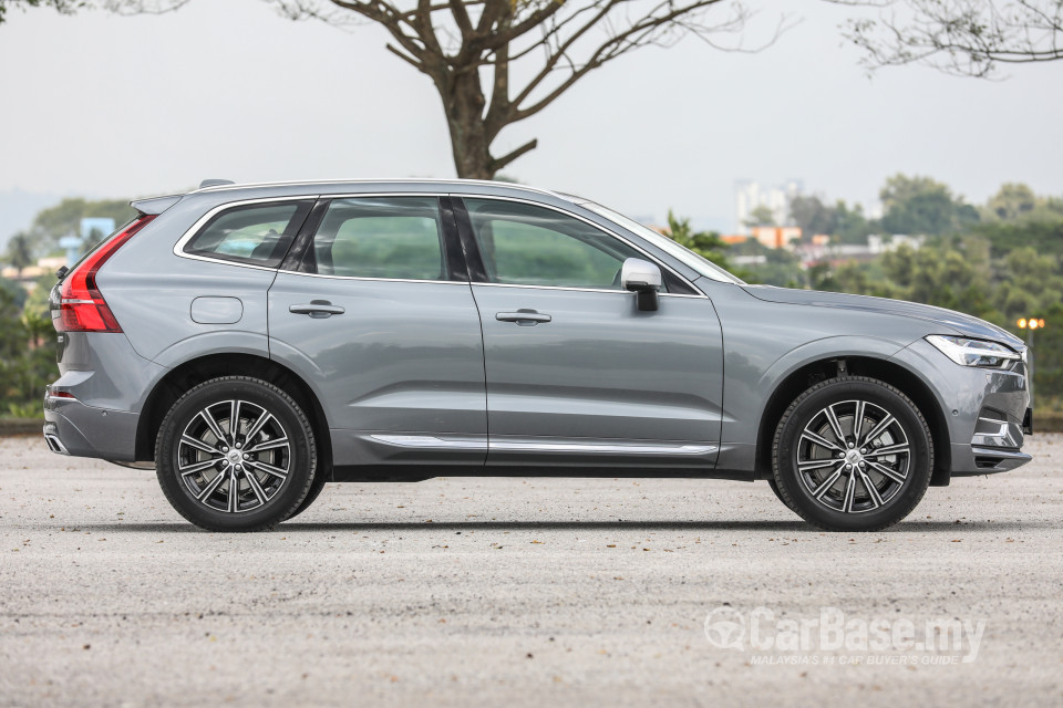 Volvo XC60 Mk2 (2018) Exterior