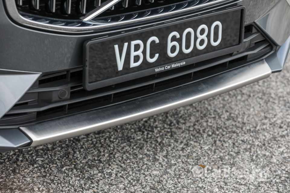 Volvo XC60 Mk2 (2018) Exterior