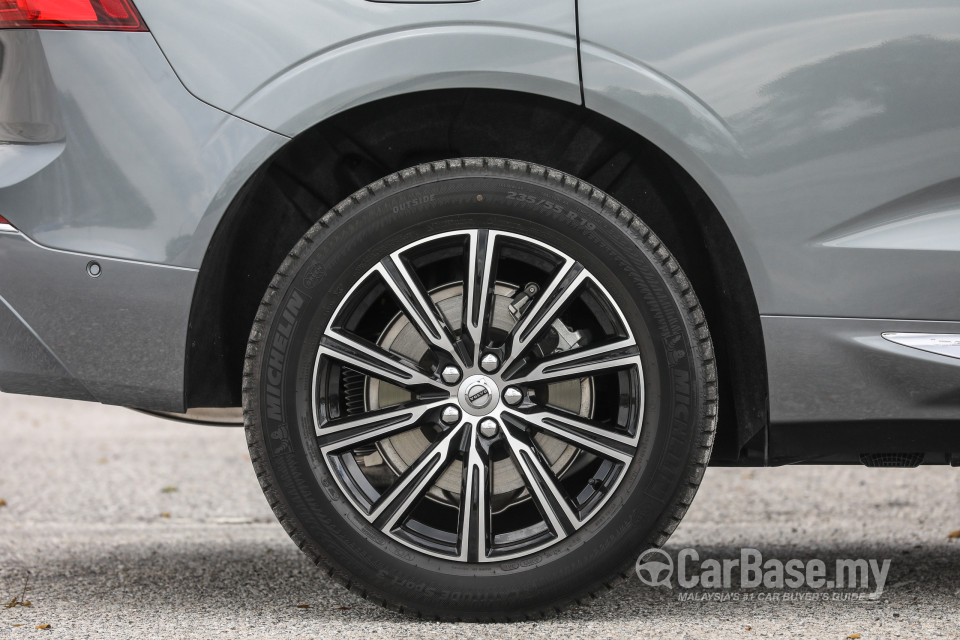 Volvo XC60 Mk2 (2018) Exterior