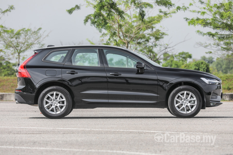 Volvo XC60 Mk2 (2018) Exterior