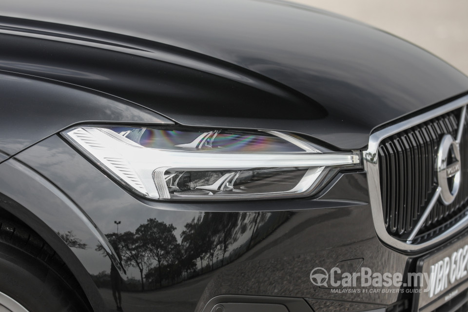 Volvo XC60 Mk2 (2018) Exterior