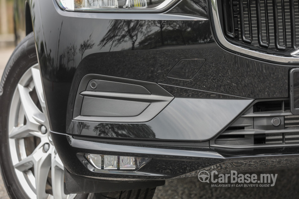 Volvo XC60 Mk2 (2018) Exterior
