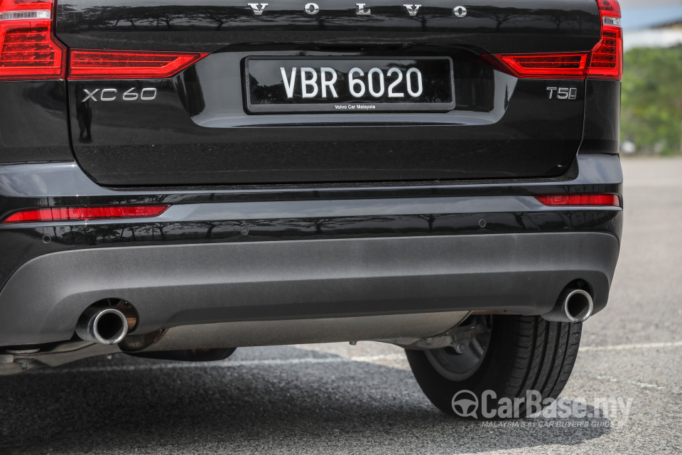 Volvo XC60 Mk2 (2018) Exterior