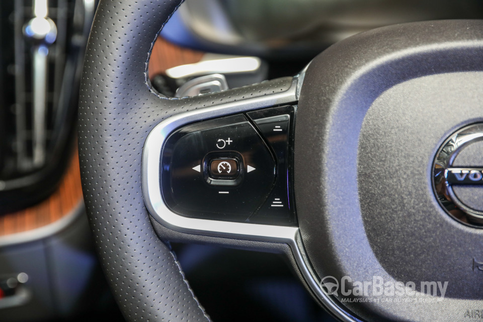 Volvo XC60 Mk2 (2018) Interior