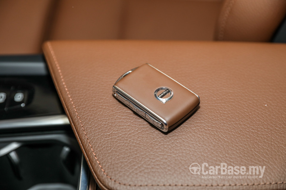 Volvo XC60 Mk2 (2018) Interior