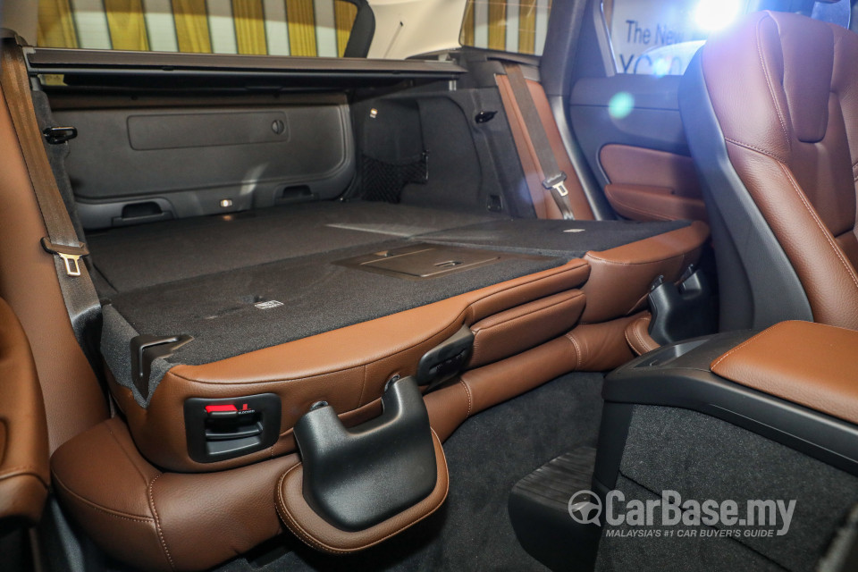 Volvo XC60 Mk2 (2018) Interior