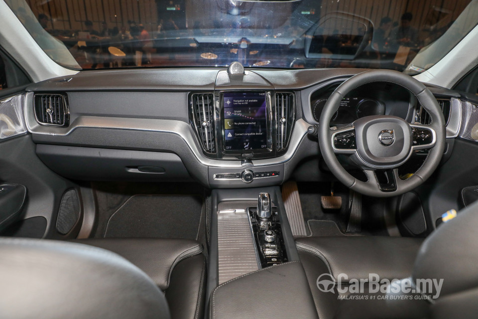Volvo XC60 Mk2 (2018) Interior